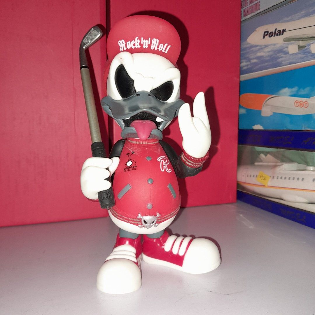 Art Toys Vinyl (Category: Craft Supplies & Tools) located in Baguio. Submitted by shellcollector (Listing ID 1277368890, Image 3). Description: Assorted Art Toys Vinyl Materials 1500 each Baguio shipping.