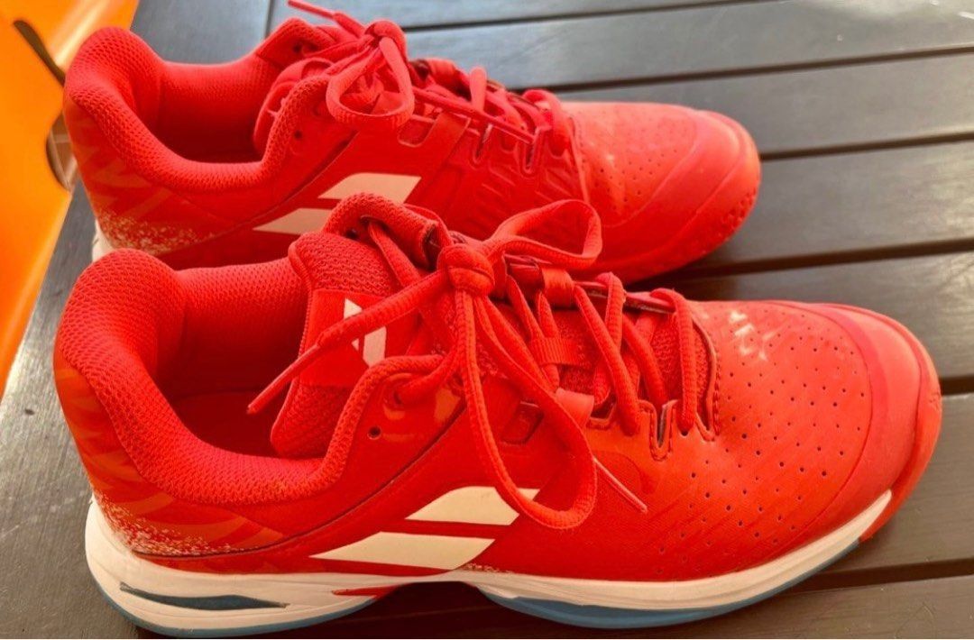 Cheap red hotsell tennis shoes