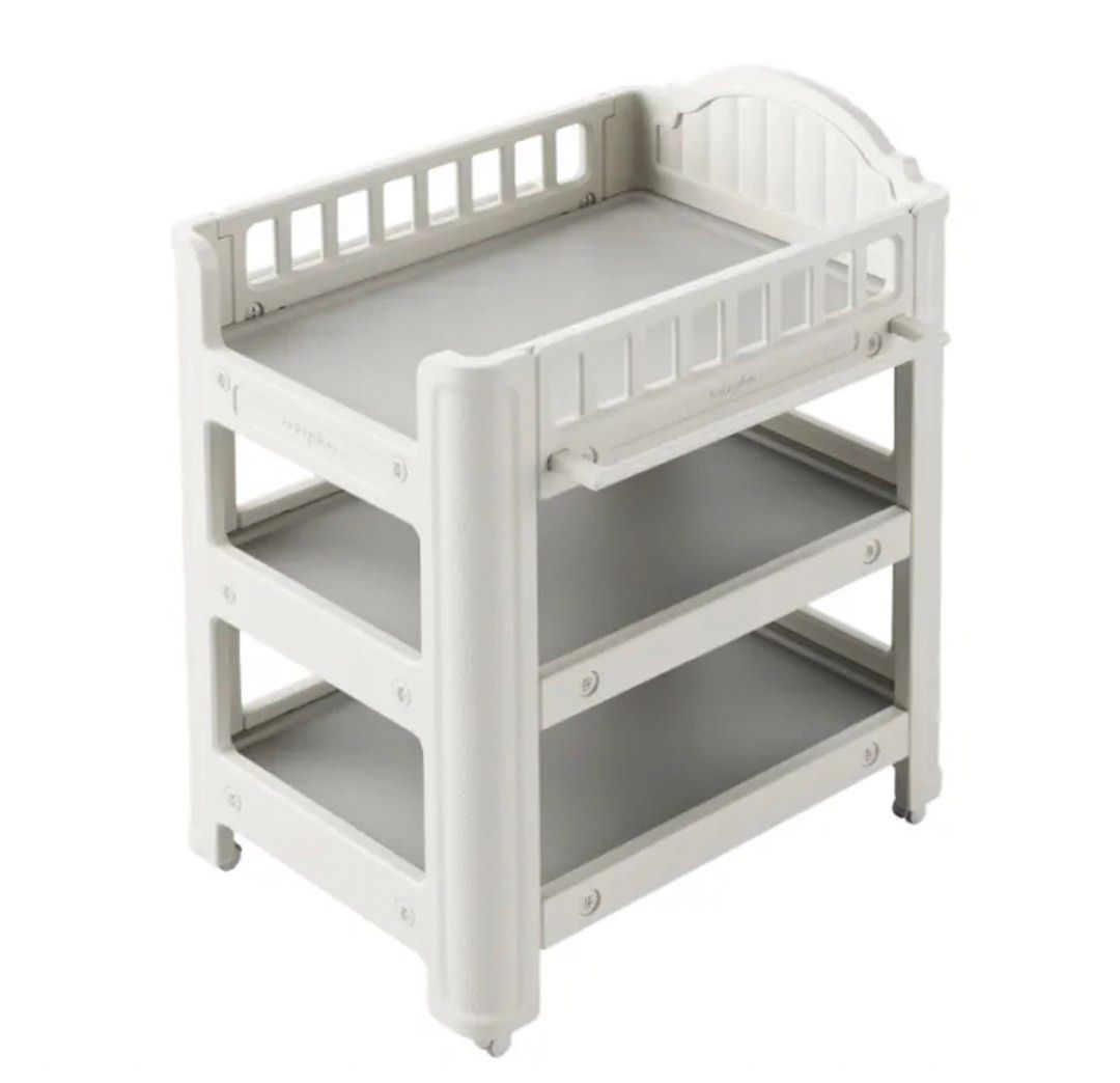 Stand alone new arrivals changing table