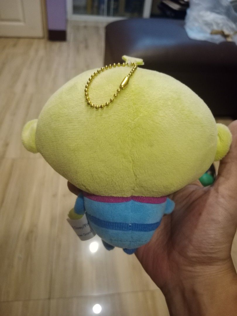 Bag charm alien toy story (Category: Character Goods) located in Manila. Submitted by dylananddelisseonlineshop (Listing ID 1277368392, Image 2). Description: UK and Japan preloved toy :) plz manage your expectation :).