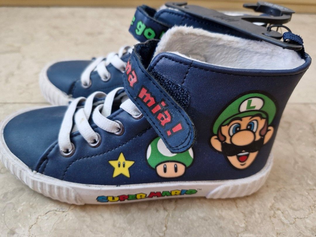 Super mario hotsell shoes for toddlers