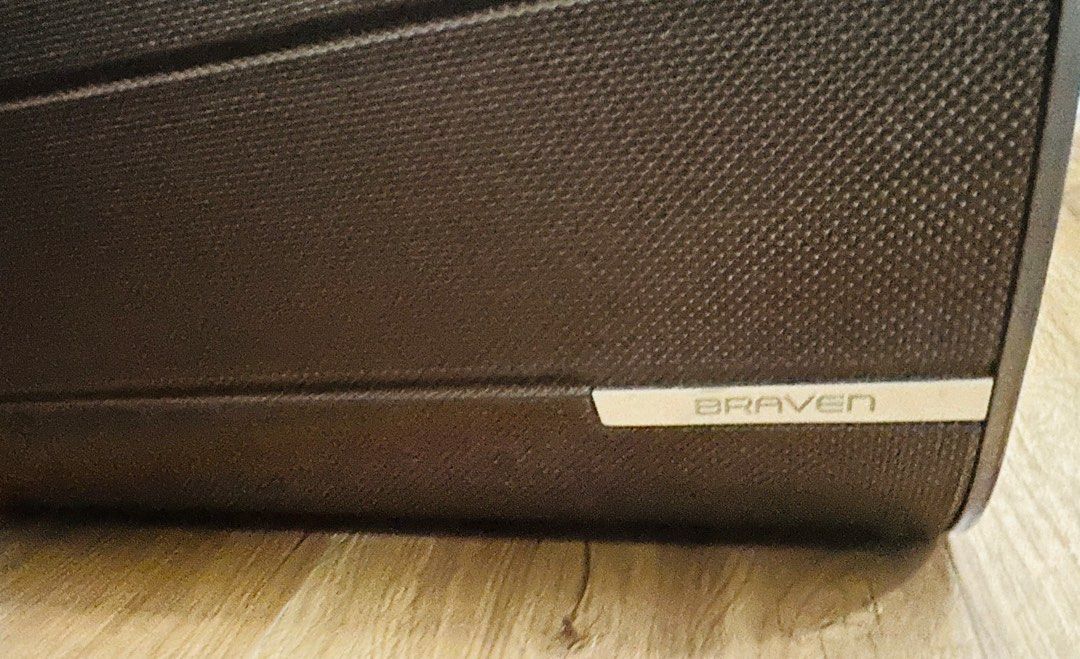 Braven 2300 portable bluetooth hot sale speaker