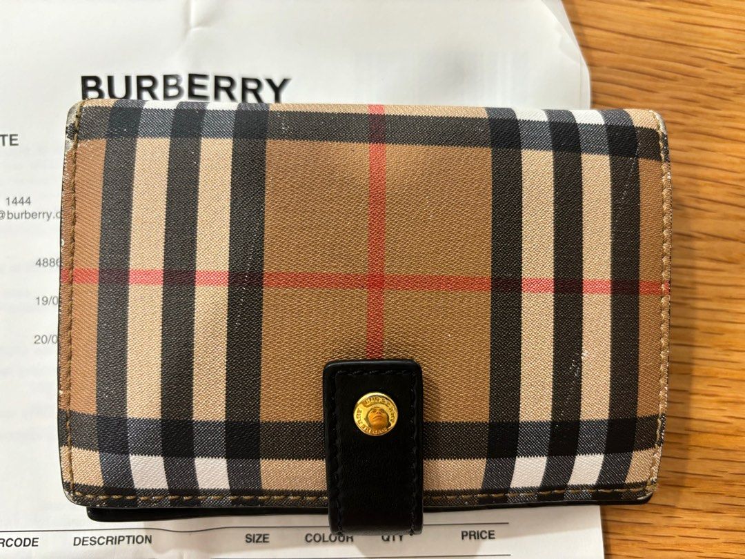 Burberry wallet 2019 store
