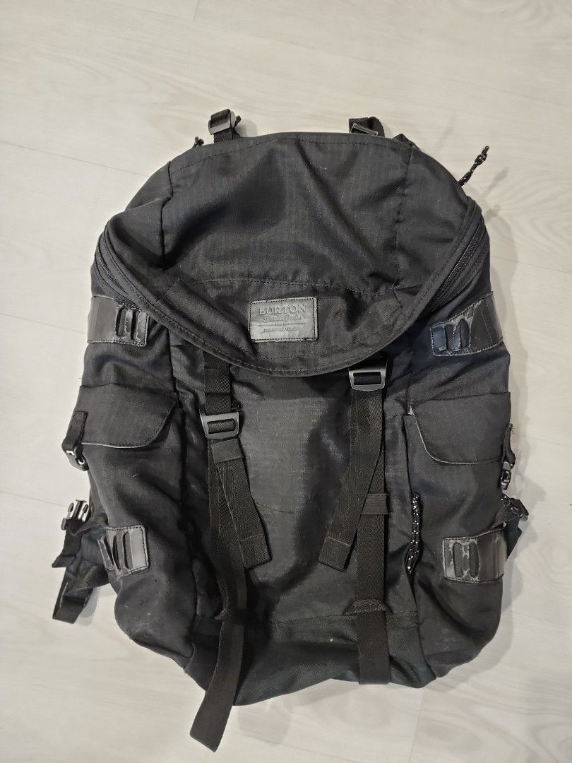 Burton hotsell annex daypack
