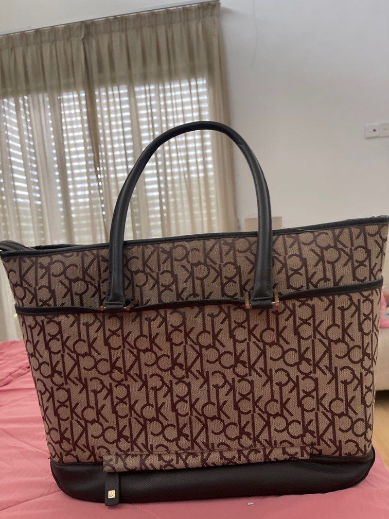 Calvin klein store nora logo tote