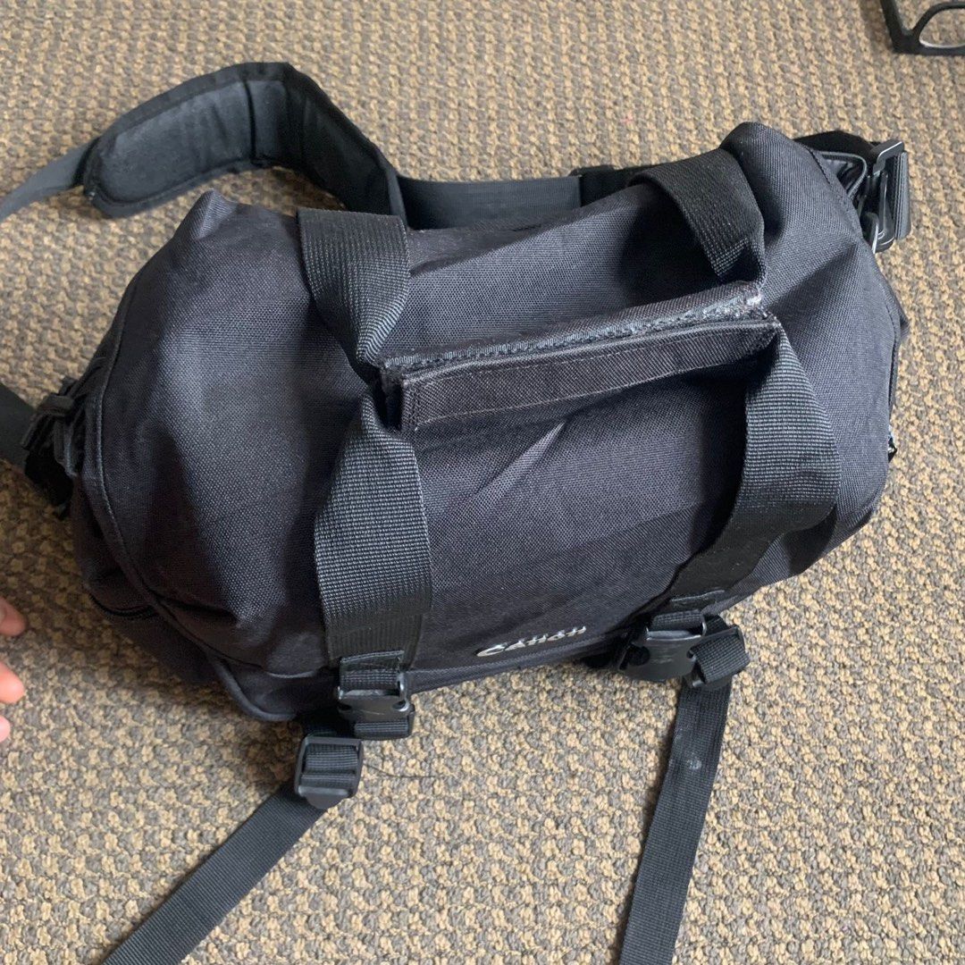 Canon gadget sale bag 2400