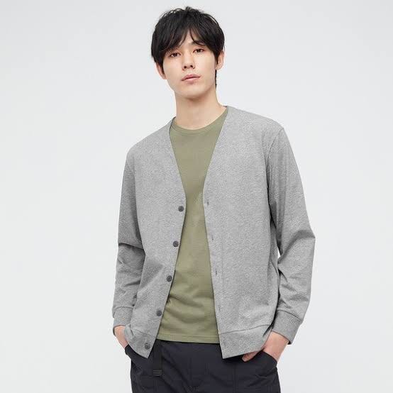 Cardigan Uniqlo AIRism Abu Fesyen Pria Pakaian Baju Luaran di