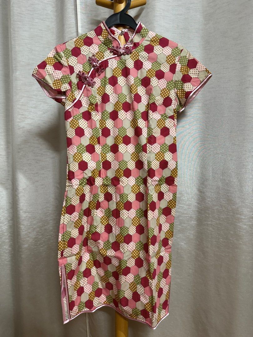 Golden scissors cheongsam deals