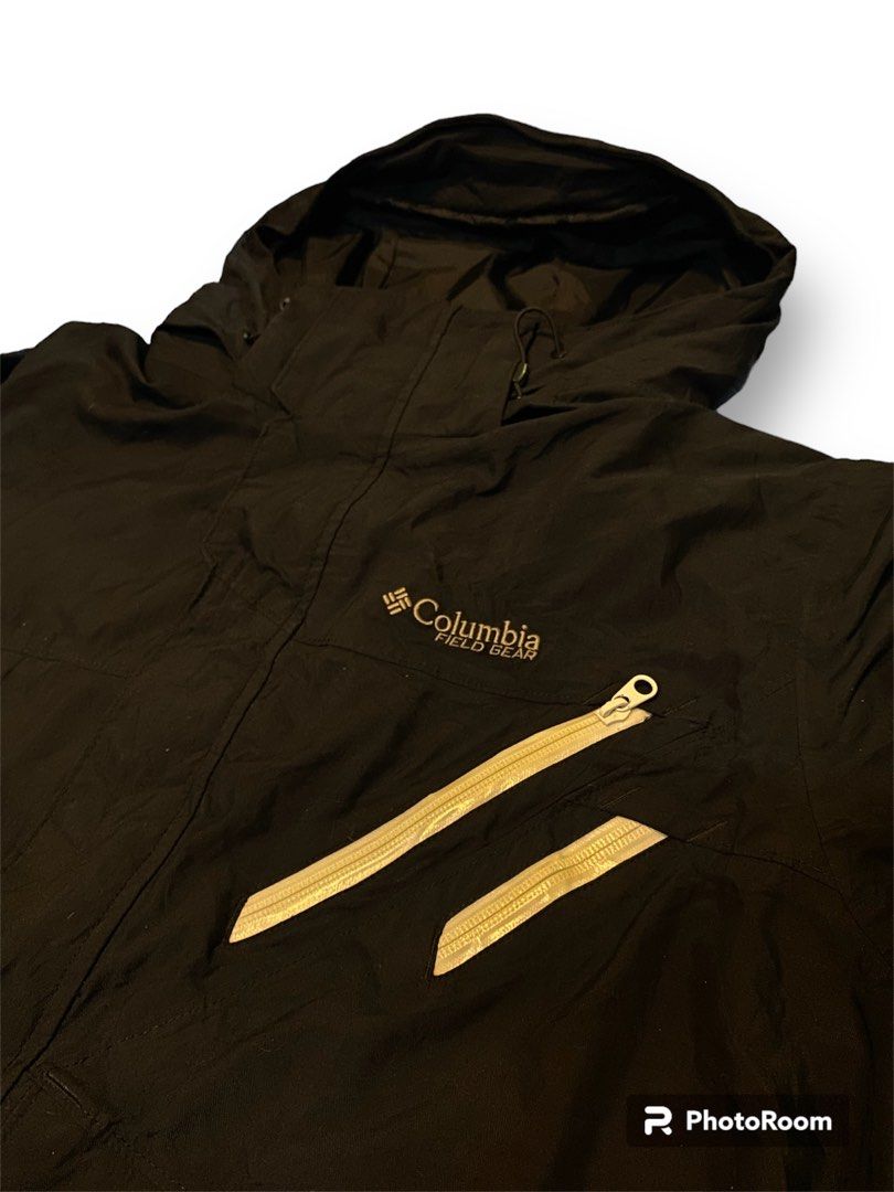 COLUMBIA FIELD GEAR WINDBREAKER Men s Fashion Coats Jackets and