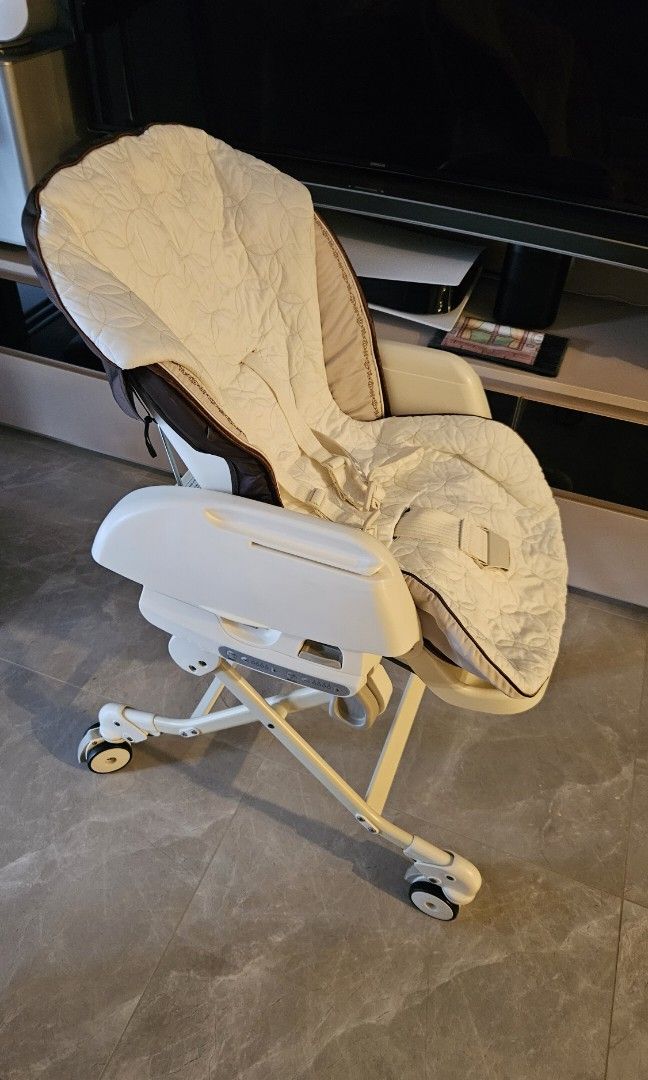 Auto rocking online chair