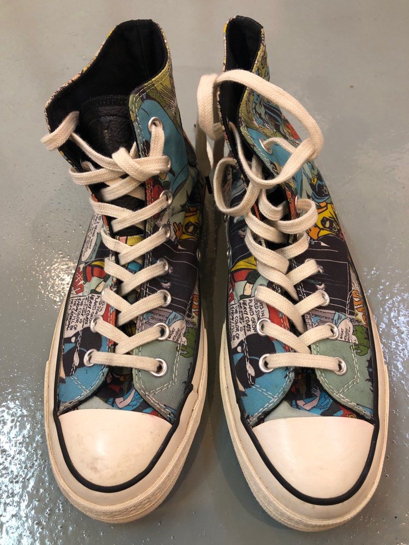 Chuck taylor dc comics store