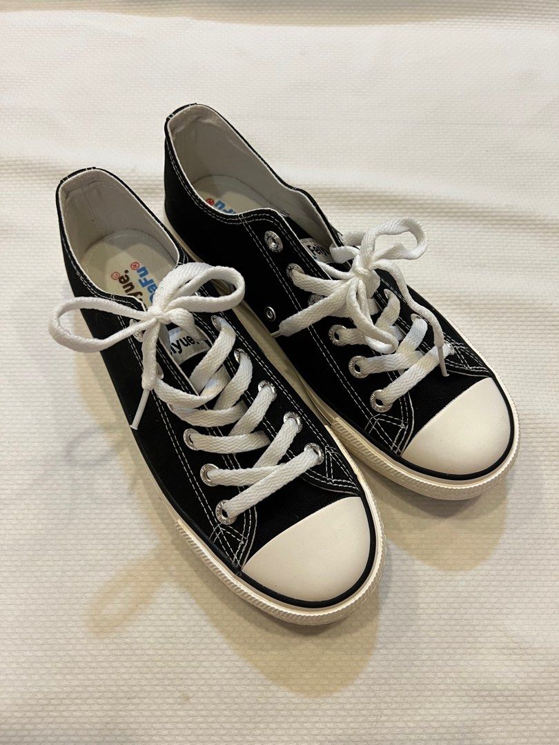 White converse mens size 1 on sale