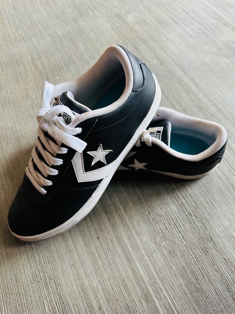 Converse point star shop ox sneakers
