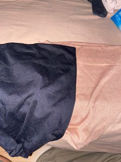 (Category: ) located in . Submitted by jasmneeeeepreloved (Listing ID 1277425321, Image 1). Description: .