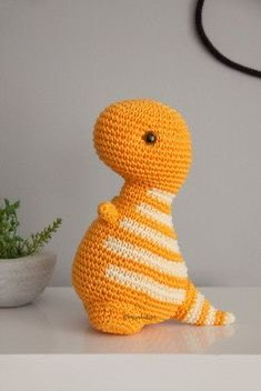 Valorant Reyna Crochet Amigurumi, Hobbies & Toys, Stationery & Craft ...