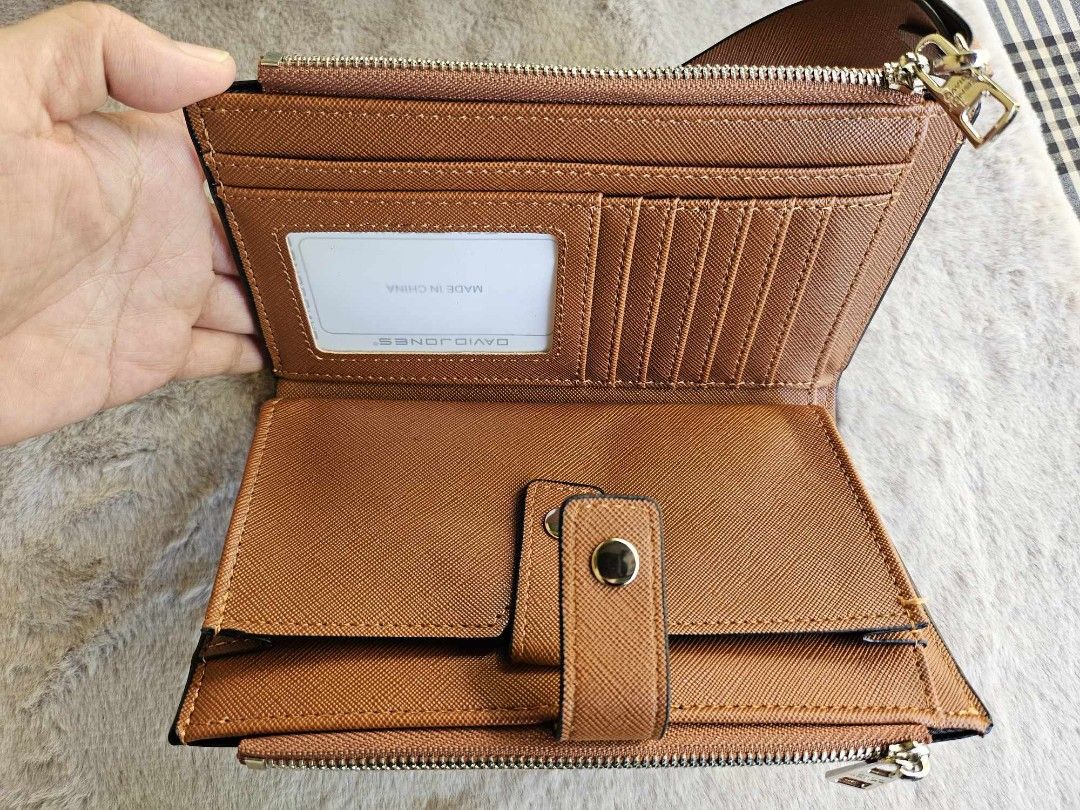 David Jones Wallet, Women's Fashion, Bags & Wallets, Wallets & Card