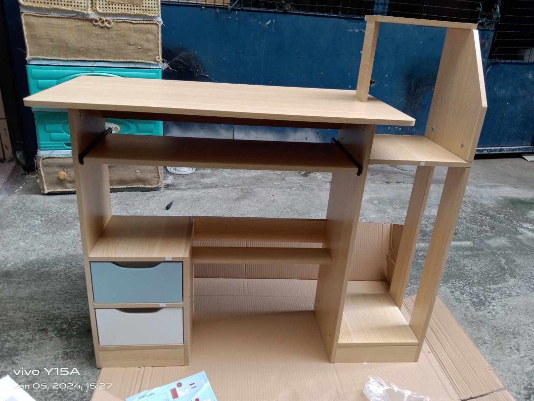 Desktop Computer Table (Category: Tables & Sets) located in Manila. Submitted by redonlineshop (Listing ID 1277478022, Image 1). Description: Desktop Table Php 1500 multifunction computer table with dawer and shelves ✔materials: medium density fiber ✔Size: 100x40x92cm with keyboard holder ✔easy to assemble with manual and tools BRAND NEW ONHAND and Ready to Deliver Accept Gcash payment/COD Same day delivery + SF.