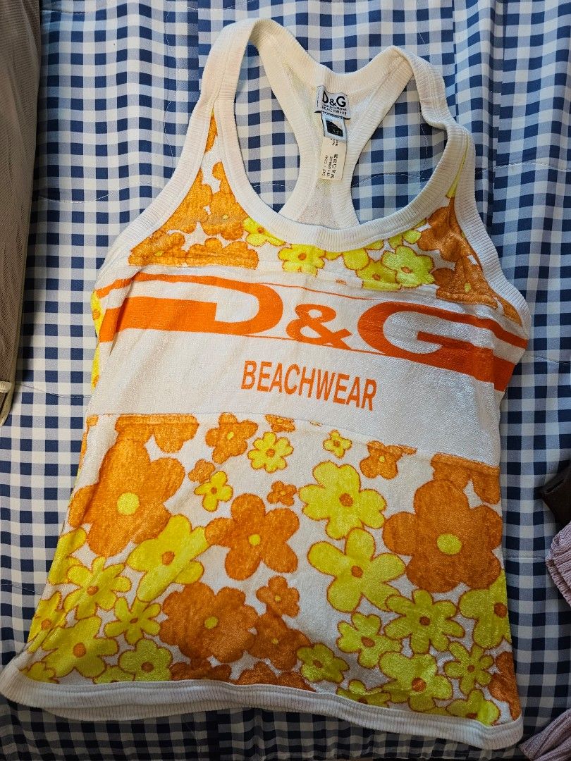 D&G Summer beach wear, 女裝, 運動服裝- Carousell