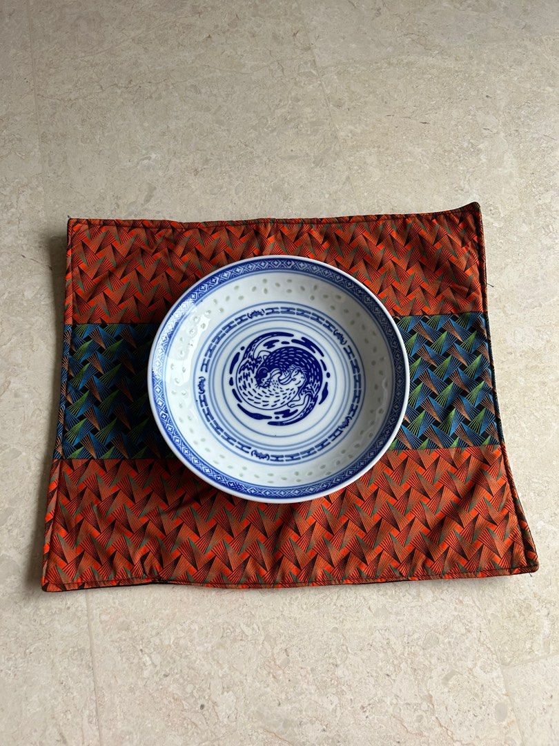 Dining placemat from South Africa, Furniture & Home Living, Kitchenware