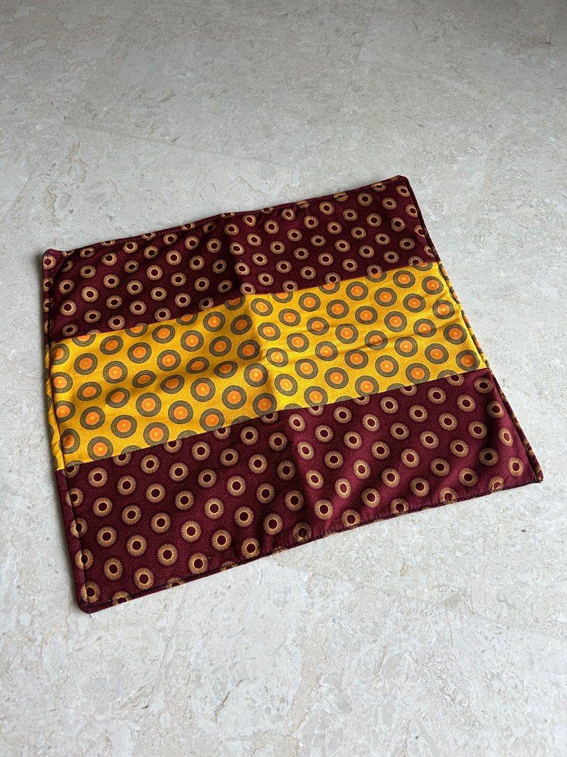 Dining placemat from South Africa, Furniture & Home Living, Kitchenware