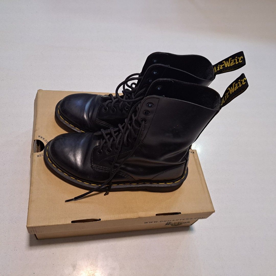 Mens dr martens size 10 store