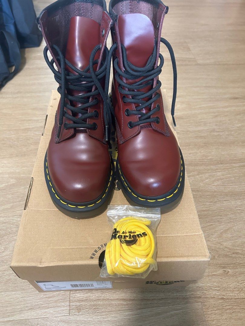 Cherry red steel toe boots sale