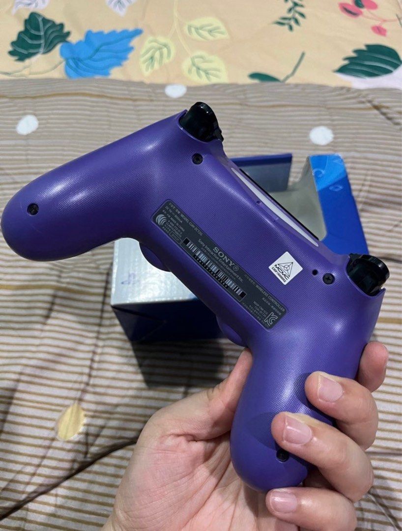 Controller Dualshock 4 Electric Purple. Playstation 4