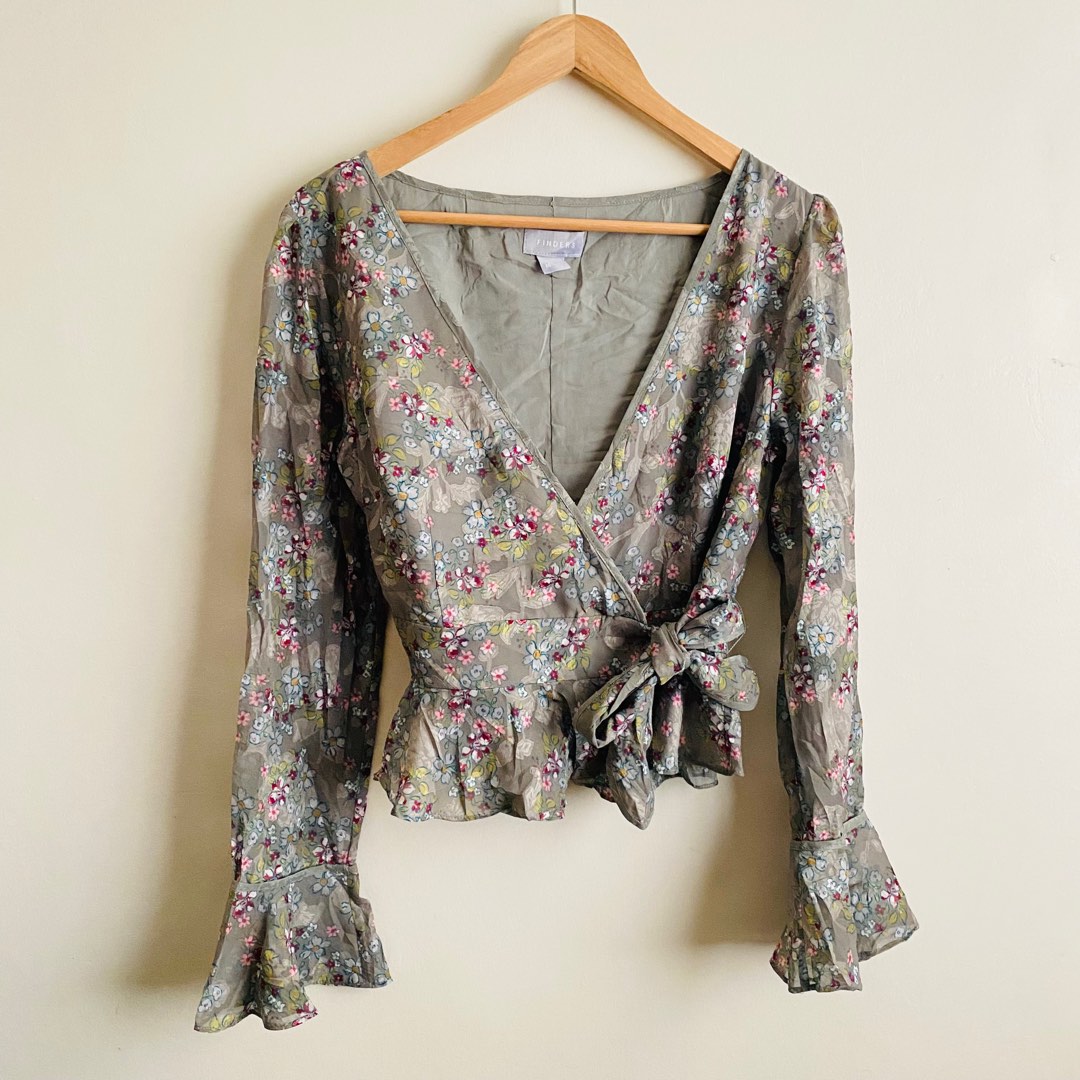 SAGE + FIG Floral Peace Patch Round Neck Top