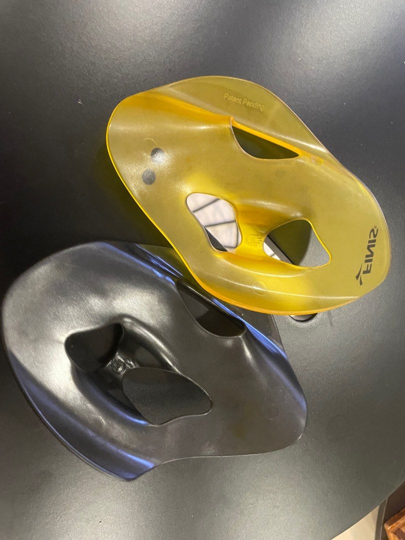 Finis ISO Hand Paddles Medium, Sports Equipment, Other Sports Equipment