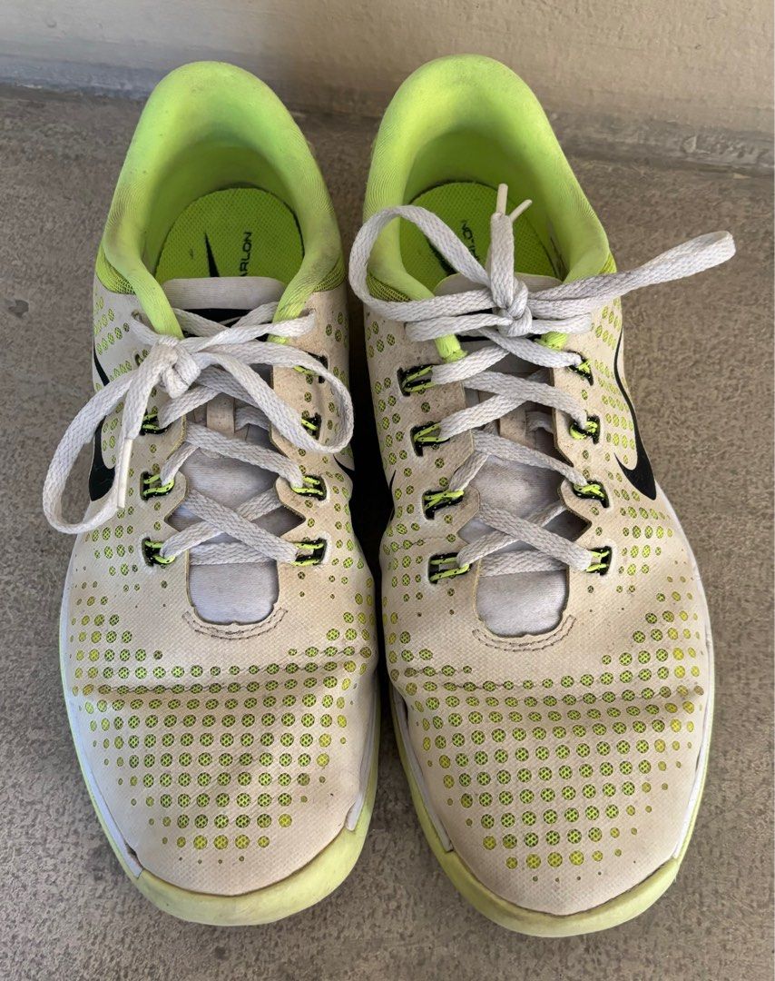 Closeout nike deals golf shoes