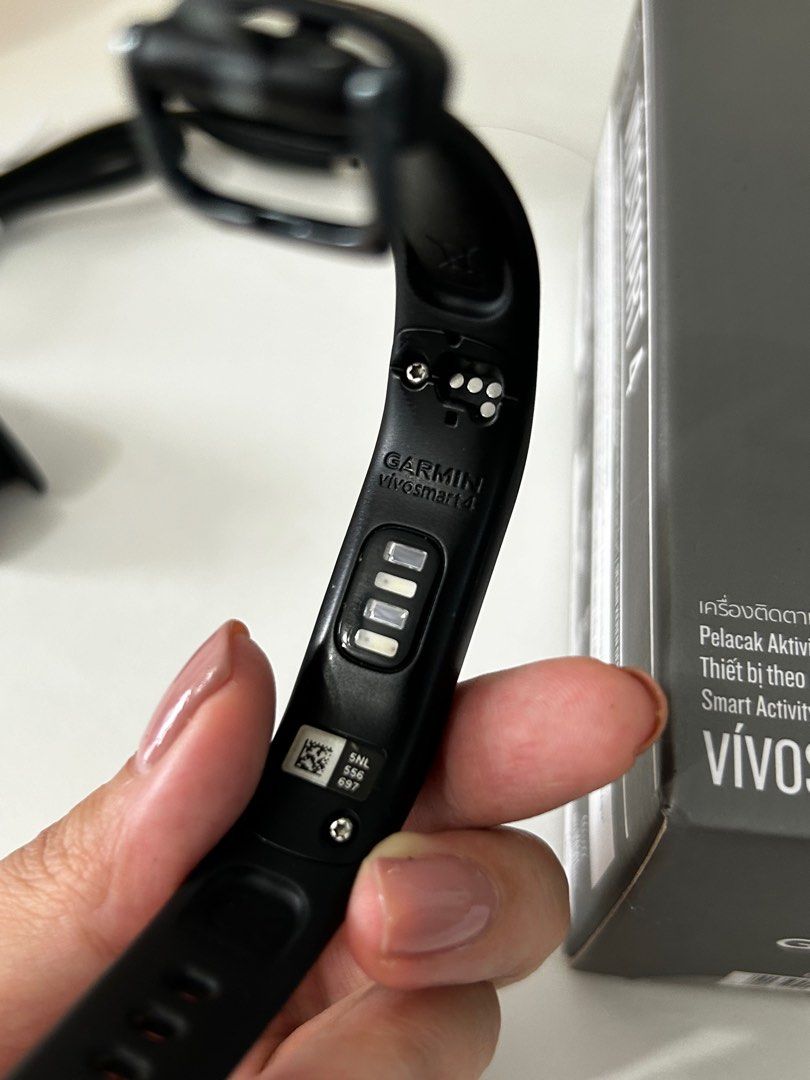 Vivosmart 4 shop for men