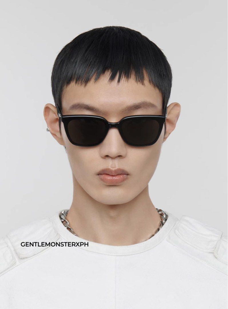 Gentle Monster Mondo 01 Sunglass with Box Set, Women's Fashion