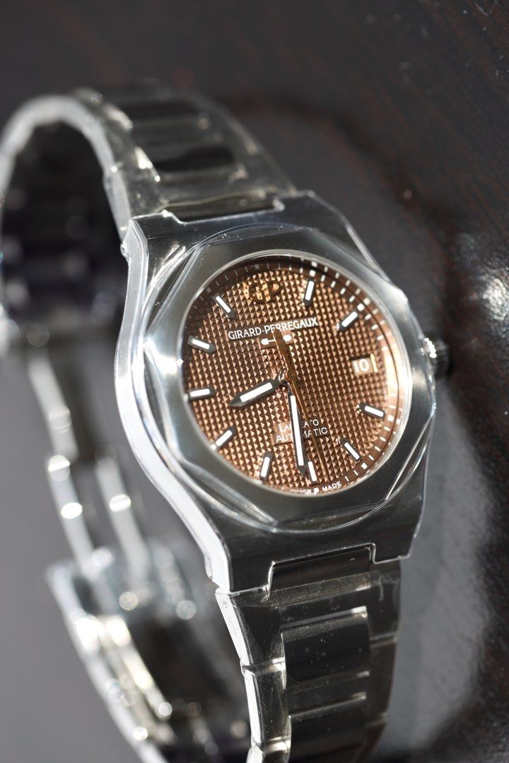Girard perregaux shop laureato 38