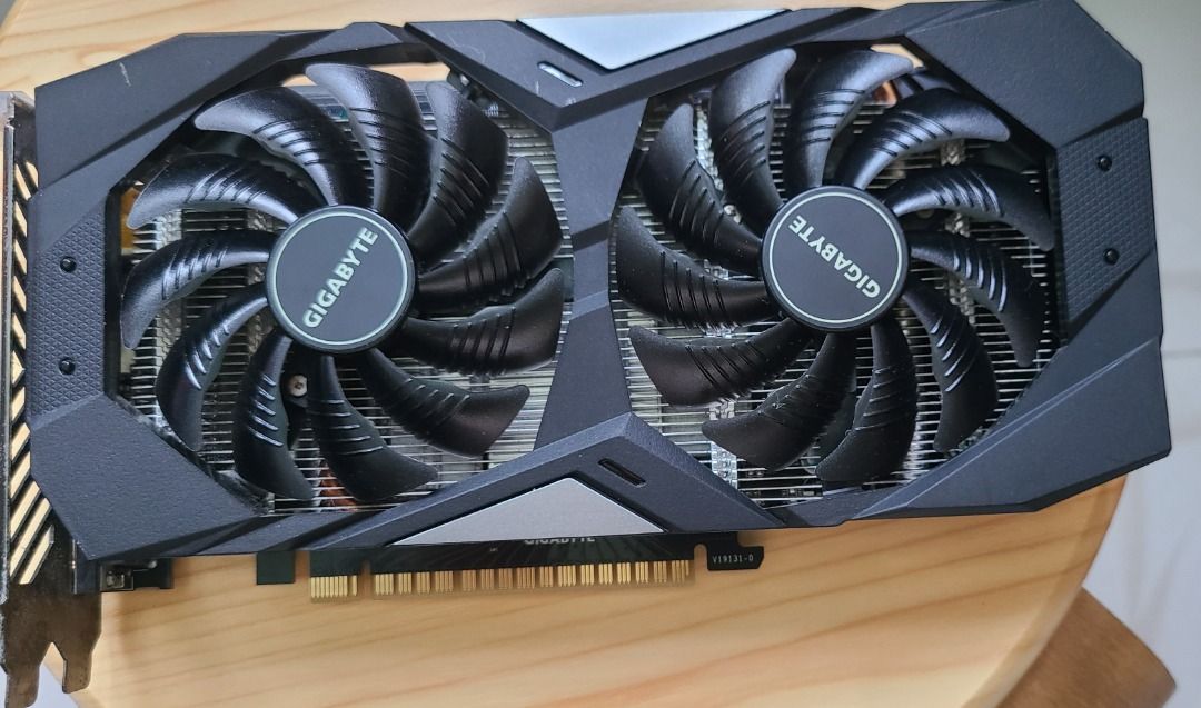 GPU Gigabyte GV N165SWF2OC 4GD GeForce GTX 1650 4GB