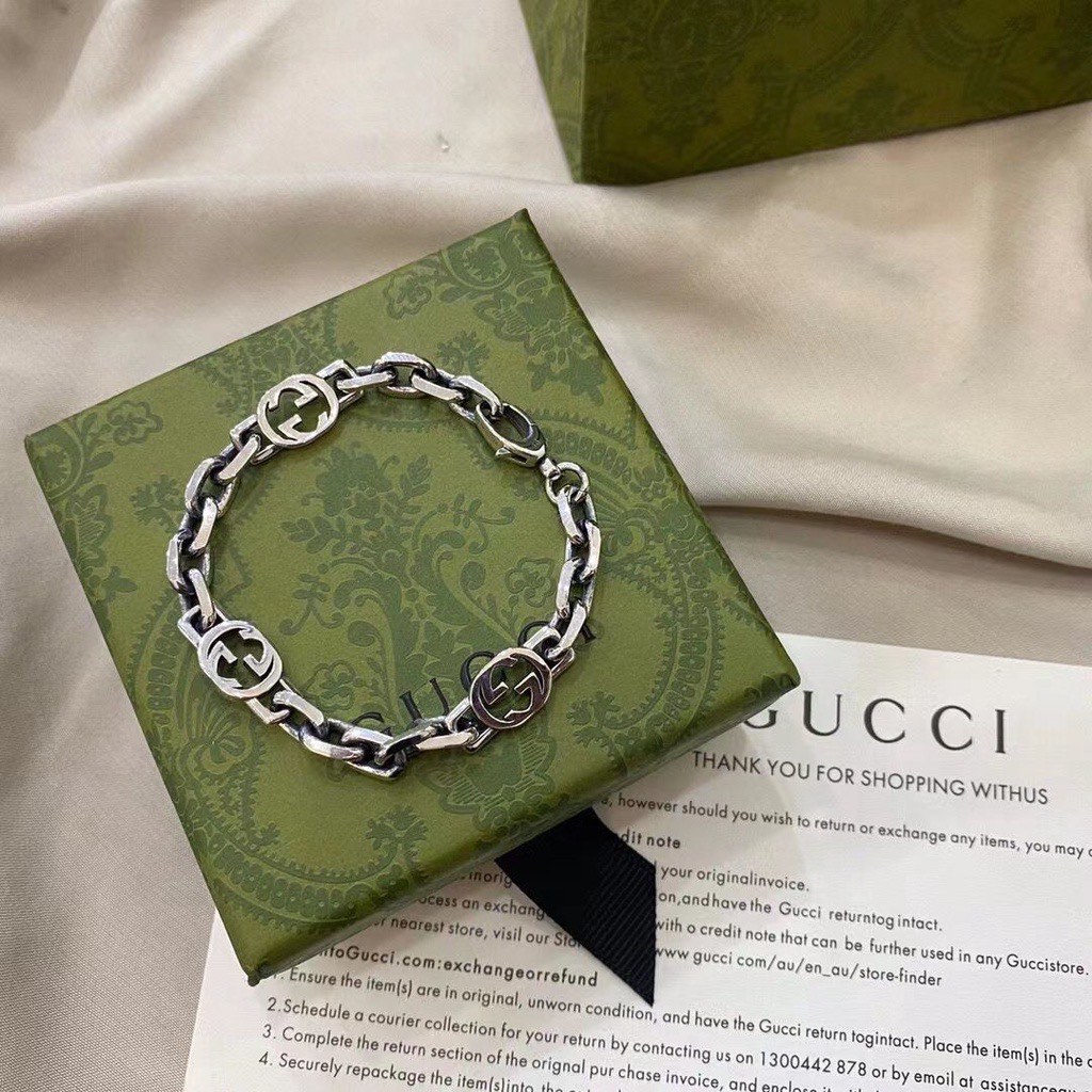Gucci hand bracelet online