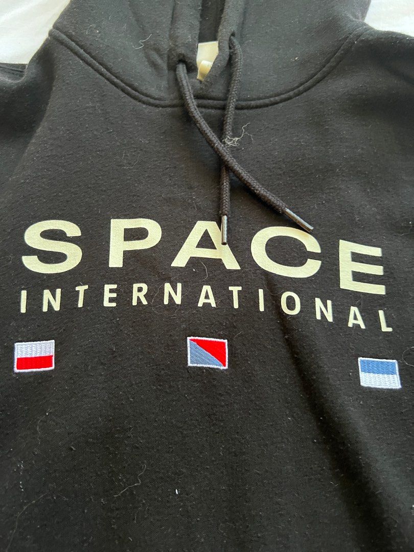 H M BLACK SPACE INTERNATIONAL HOODIE