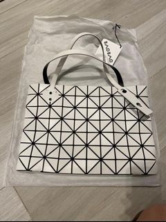 （分類：）位於 。 由 kumamonee 提交（商品編號 1277531730，圖片 1）。簡介： 。