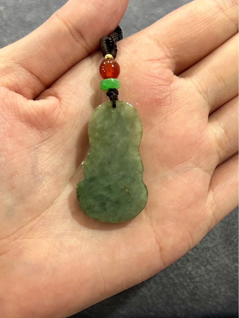 Chinese jade clearance necklace price