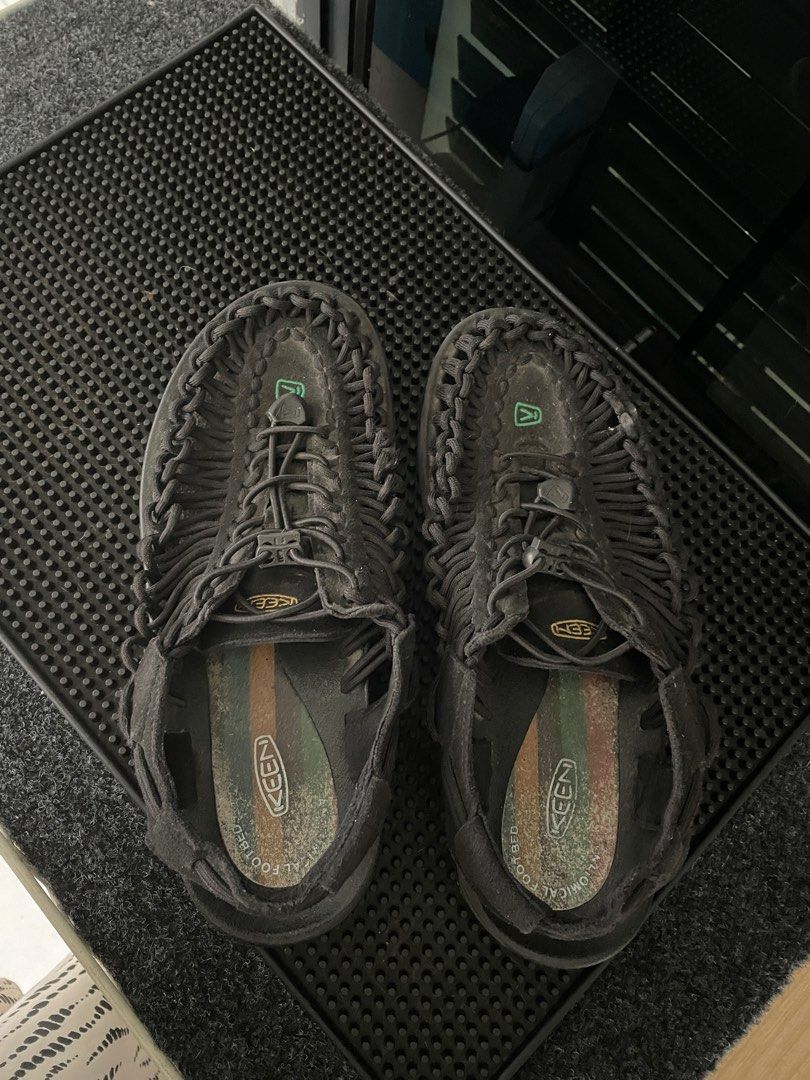 Keen uneek hotsell black multi