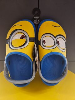 Crocs best sale minions niño