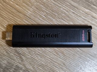 （分類：）位於 。 由 cftsui446 提交（商品編號 1277593661，圖片 1）。簡介： 。
