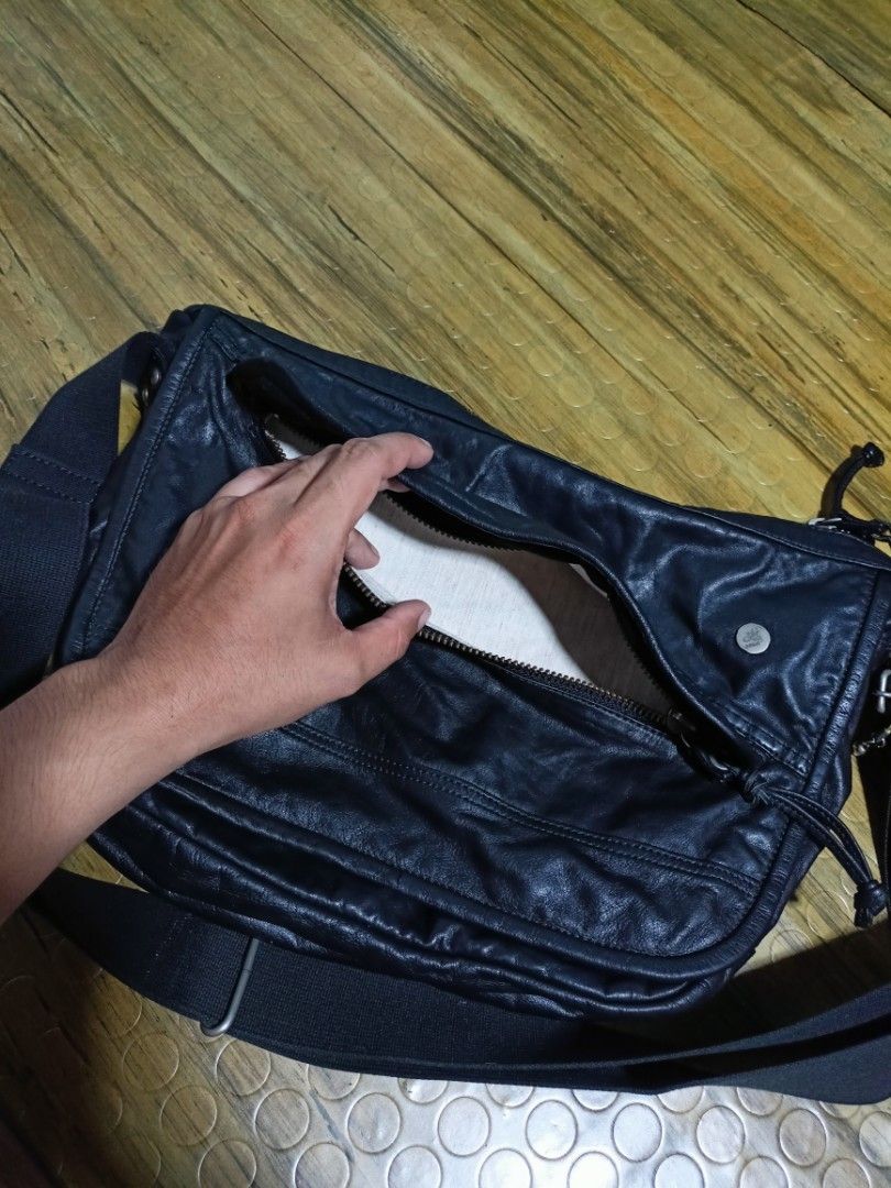 La Galleria Japan Luggage Association Leather Sling Bag, Men's Fashion