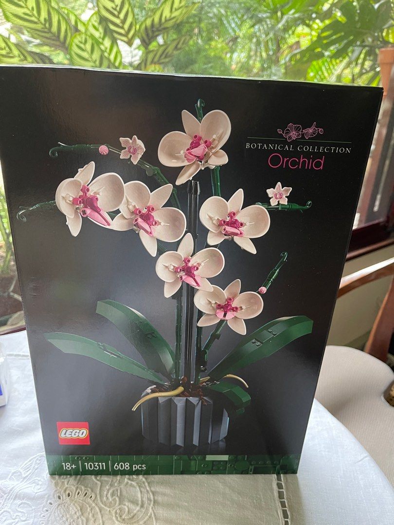 Lego Orchid - NEW, Hobbies & Toys, Toys & Games on Carousell