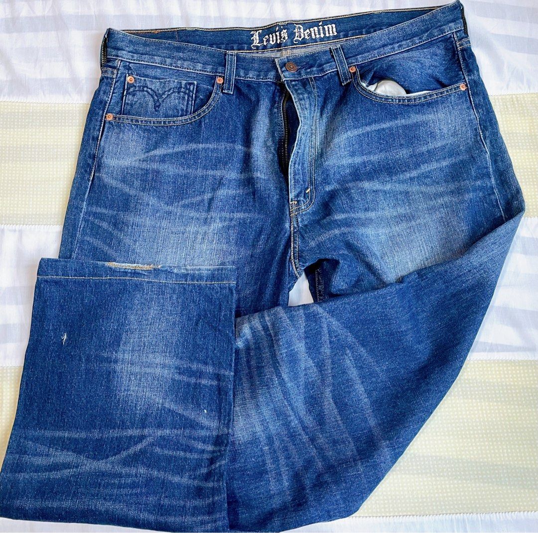 Levis shop size 40