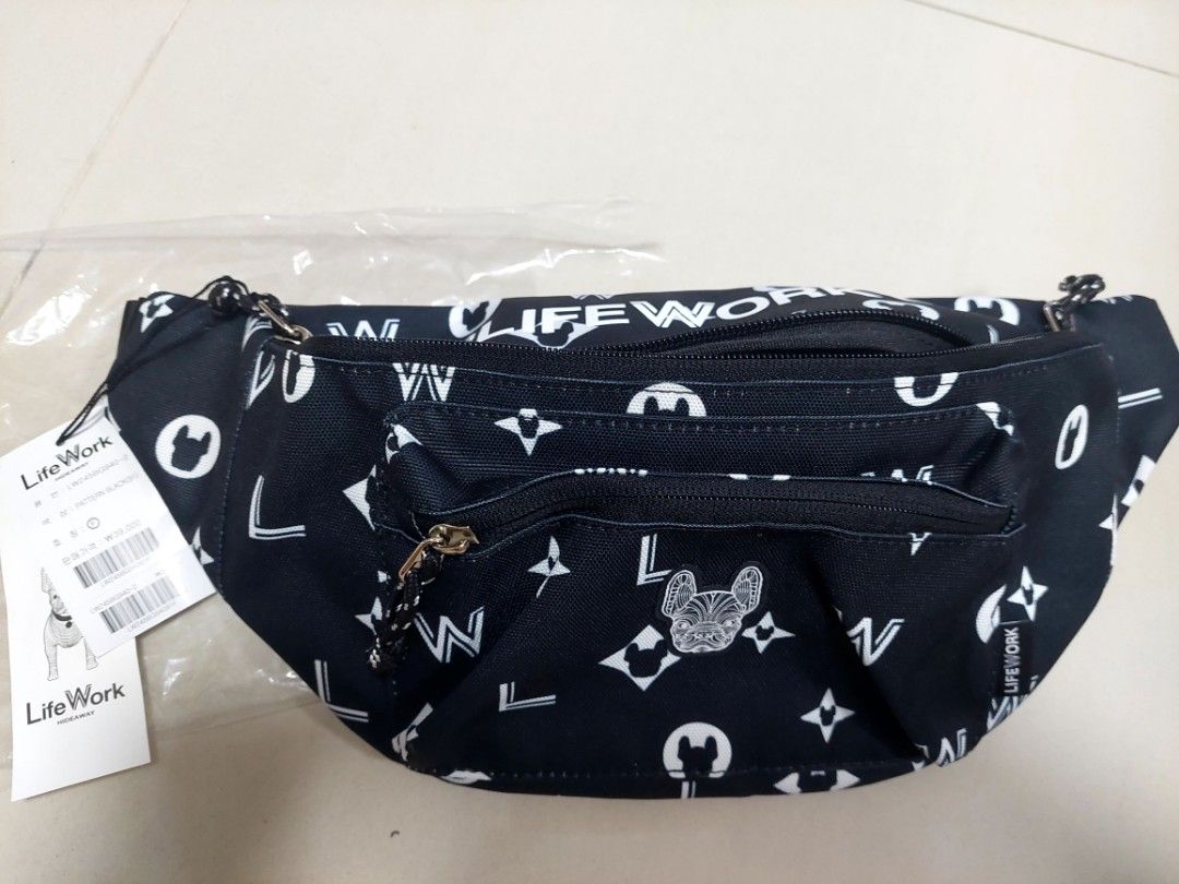 Chest best sale bum bag