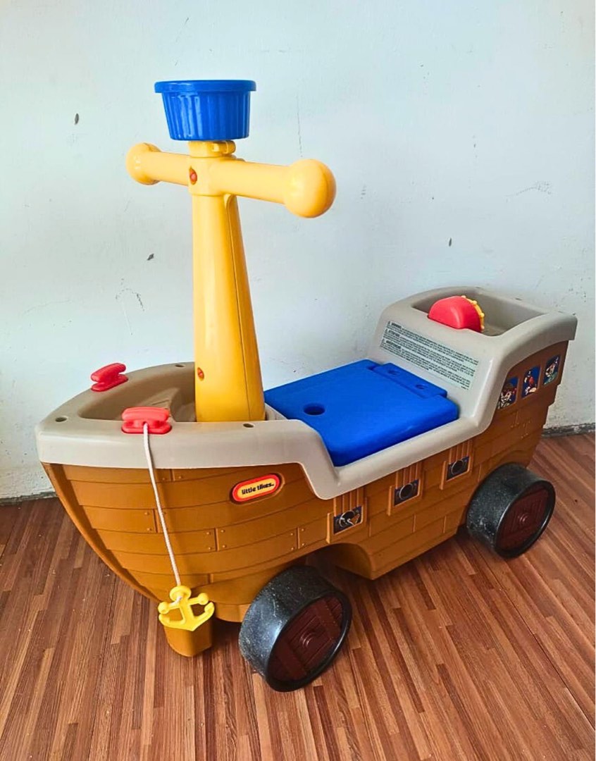 Pirate ship best sale ride on toy