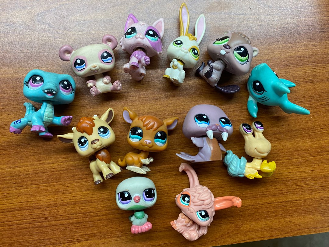 Littlest Pet Shop read description, Hobbies & Toys, Toys & Games on