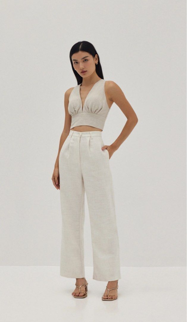 Love Bonito Gillian Textured Straight Leg Pants in cream, Women's Fashion,  Bottoms, Other Bottoms on Carousell