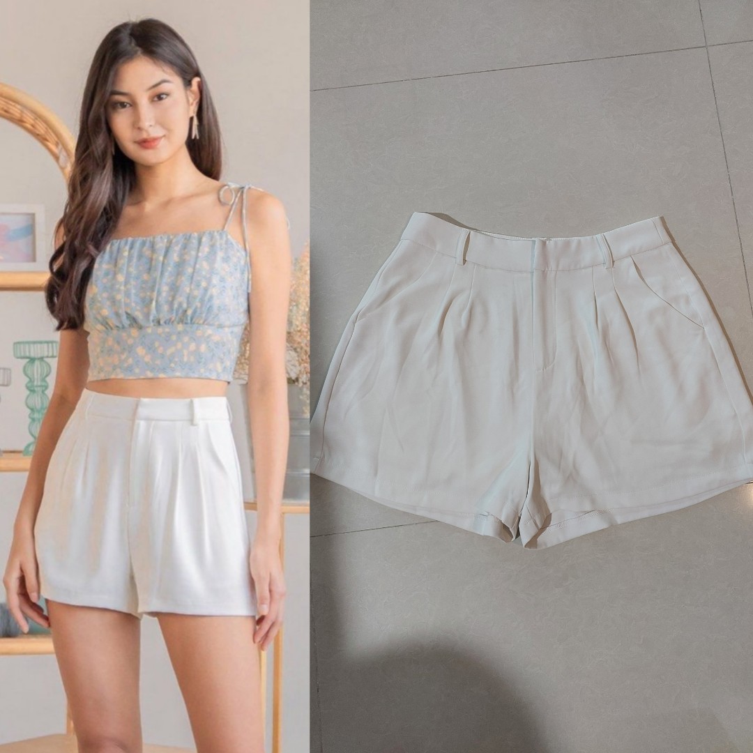 Double Pleated Shorts Cream