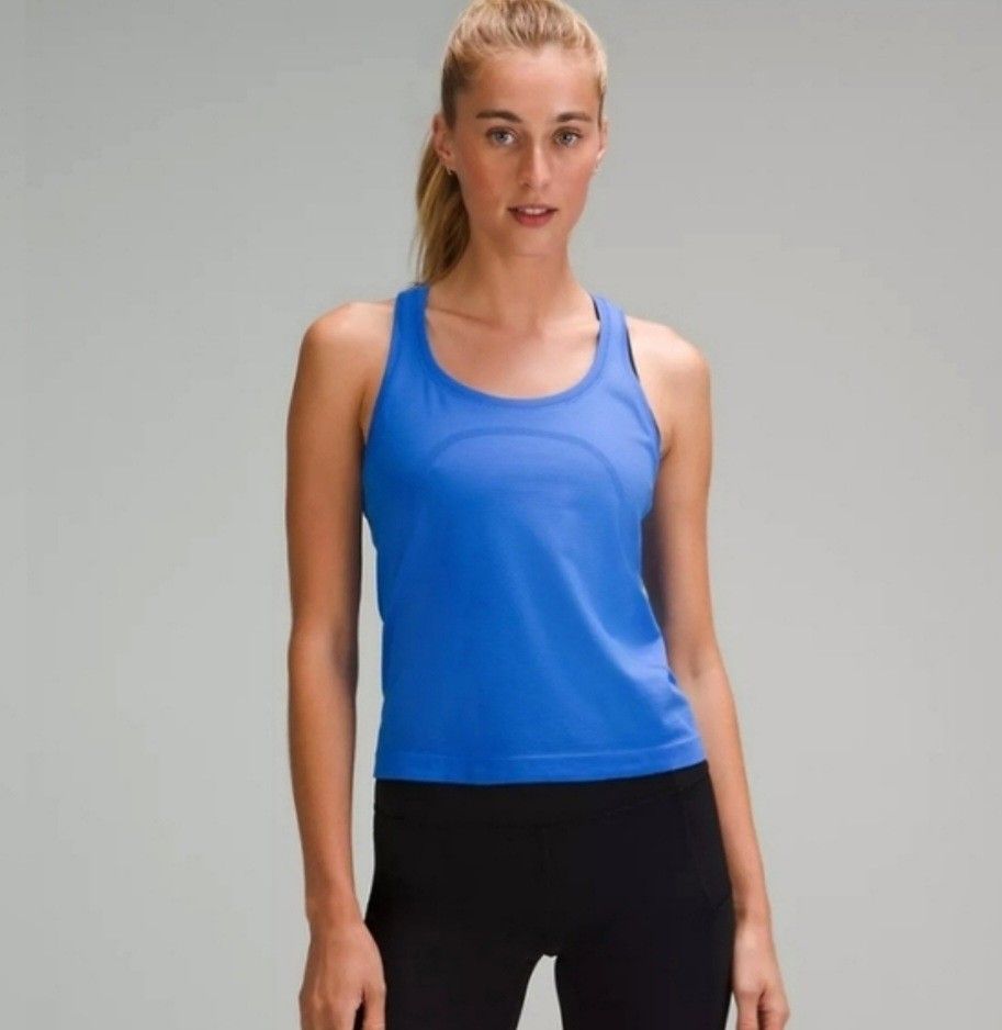 Lululemon Athletica Swiftly Tech Razor Back Blue Yoga Tank Top Workout  Shirt Womens Size 8 10 medium large, Women's Fashion, Clothes on Carousell